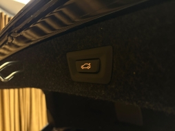BMW 520İ SPECİAL EDİTİON M SPORT CARBON SCHWARZ HATASZ 12 TAKSİT