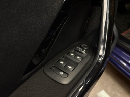 PEUGEOT 208 1.2 PURETECH ACTİVE OTOMATİK CAM TAVAN 12 TAKSİT