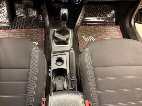 DACİA DUSTER 1.3 TURBO JOURNEY 2023 MODEL HATASIZ 12 TAKSİT