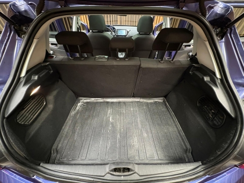 PEUGEOT 208 1.2 PURETECH ACTİVE OTOMATİK CAM TAVAN 12 TAKSİT