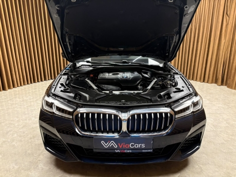 BMW 520İ SPECİAL EDİTİON M SPORT CARBON SCHWARZ HATASZ 12 TAKSİT