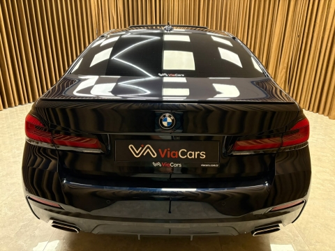 BMW 520İ SPECİAL EDİTİON M SPORT CARBON SCHWARZ HATASZ 12 TAKSİT