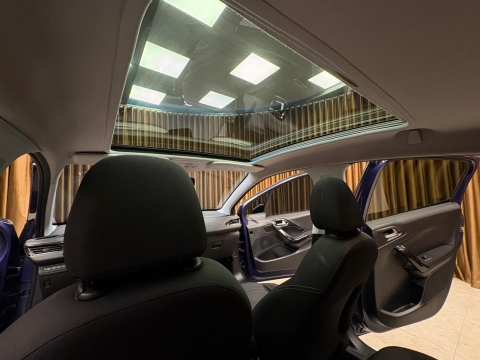 PEUGEOT 208 1.2 PURETECH ACTİVE OTOMATİK CAM TAVAN 12 TAKSİT