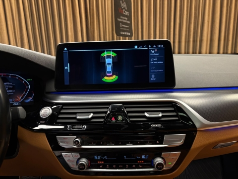 BMW 520İ SPECİAL EDİTİON M SPORT CARBON SCHWARZ HATASZ 12 TAKSİT