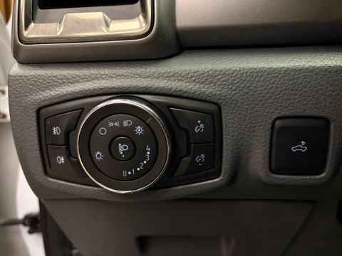 FORD RANGER 2.2 TDCI 4X4 XLT OTOMATİK 12 TAKSİT