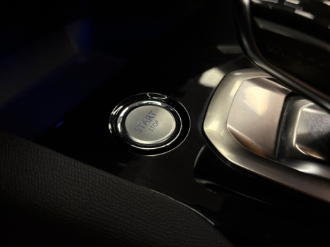 PEUGEOT 3008 1.6 BLUEHDİ ACTİVE SKYPACK CAM TAVAN HATASIZ 12TKST